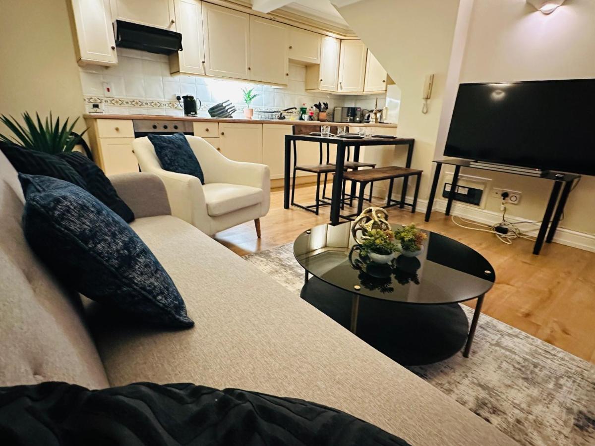 The Wimbledon Haven - Free Parking Apartman London Kültér fotó
